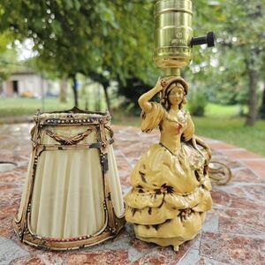 Vintage Victorian Lady Painted Cast Metal Table Lamp